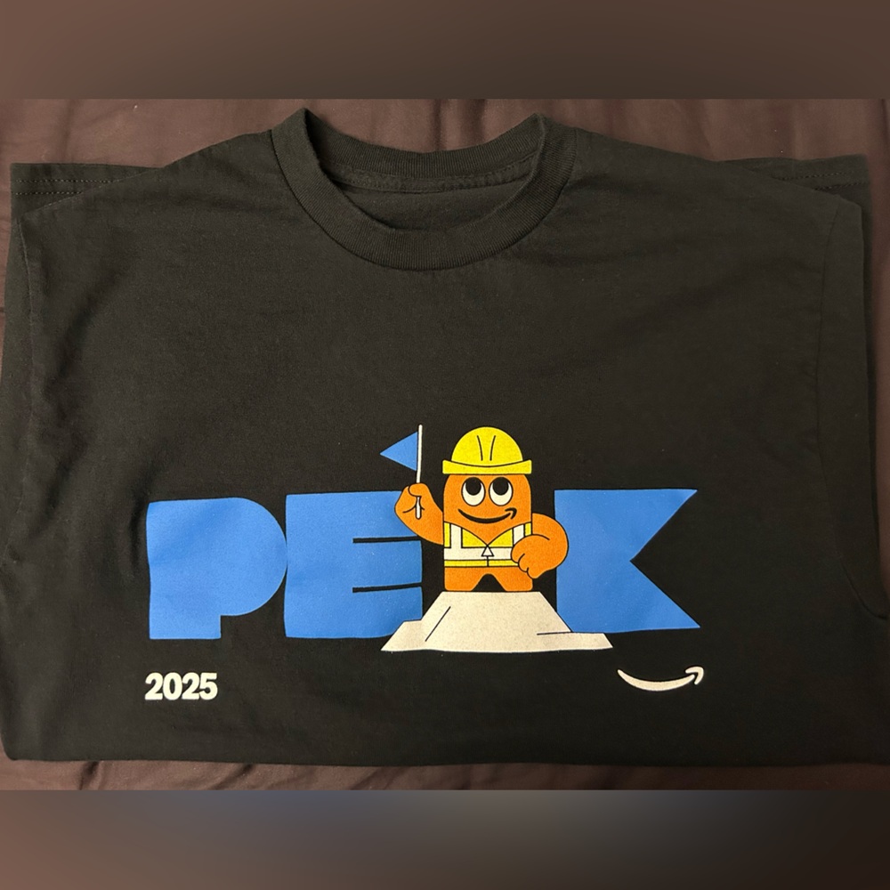 Amazon’s Peak Season 2025 Black Crew Neck T-Shirt in SMALL💙🖤Brand New. Unisex.